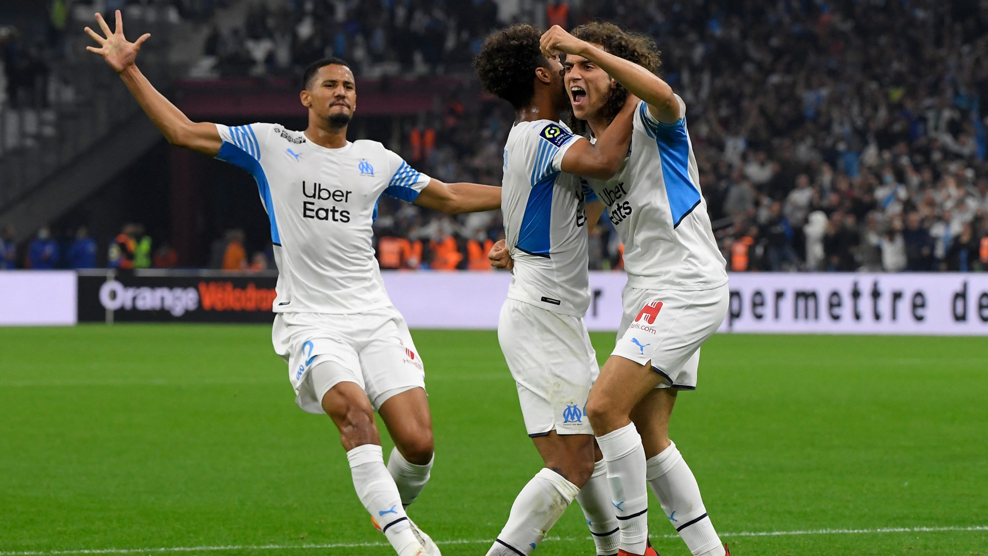William Saliba and Matteo Guendouzi (©AFP)